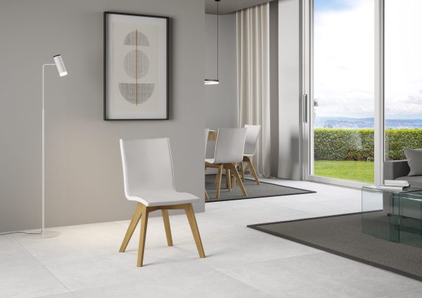 Sedia Trudy gambe quercia cuscino bianco 01