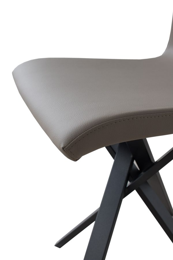 Sedia Aury gambe Antracite cuscino Tortora 52 (tipo Volantis) - immagine 4